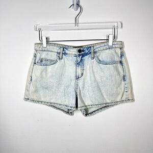 Theory Women's Size 29 Light Wash Blue Denim 2 Inch Inseam Shorts